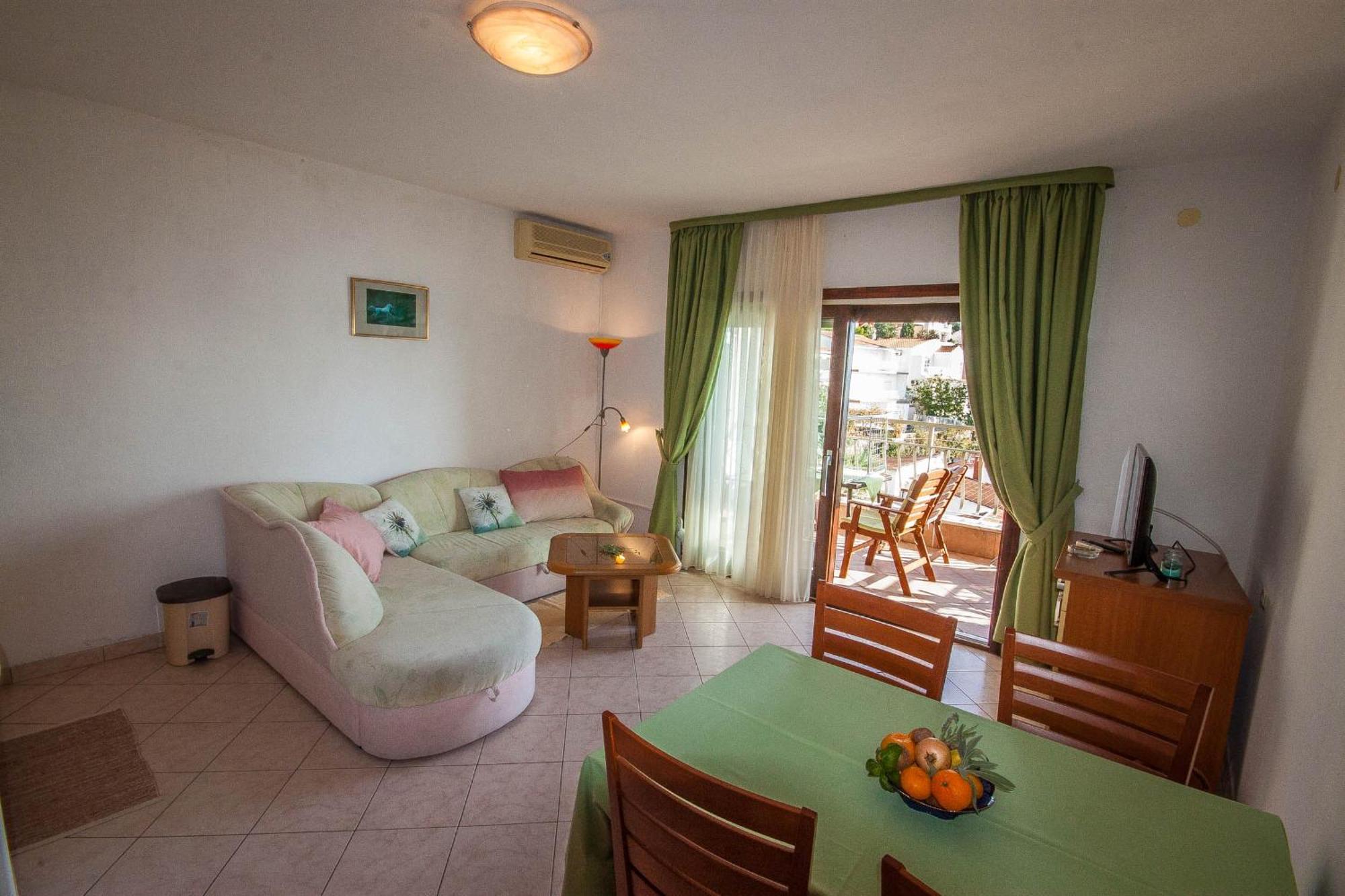 Apartments Rosanda Pakoštane Esterno foto